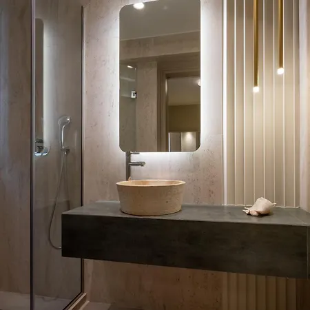 - Your Seafront Retreat By Etouri * Hersonissos (Crete)