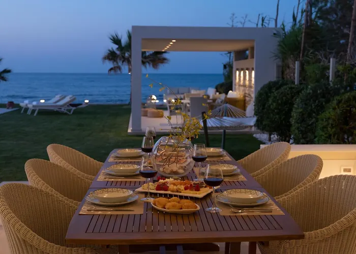 别墅 Hersonissos Beach Villa *