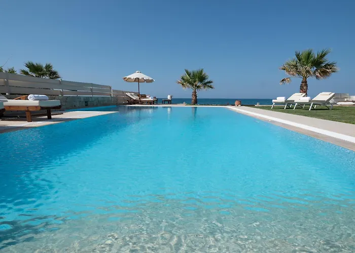 Hersonissos Beach Villa *