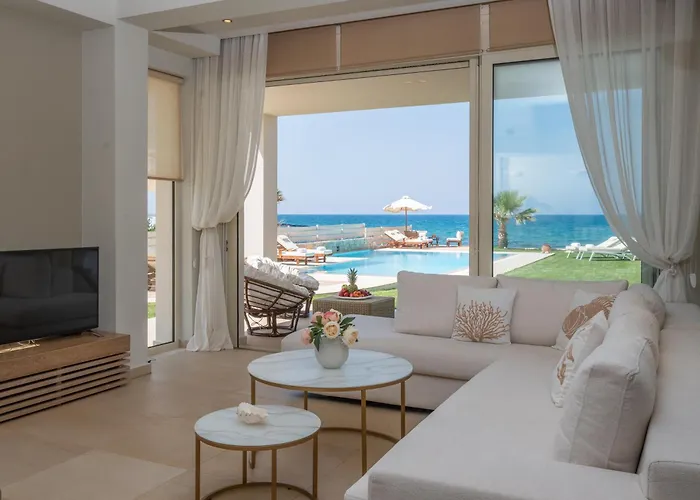 Vilă Hersonissos Beach Villa *