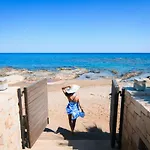 - Your Seafront Retreat By Etouri