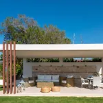 - Your Seafront Retreat By Etouri *