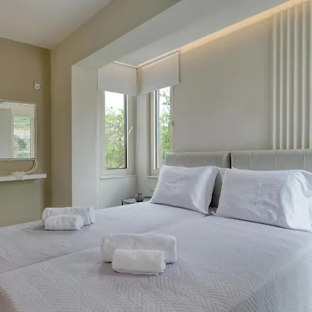 Hersonissos Beach Villa 赫索尼索斯