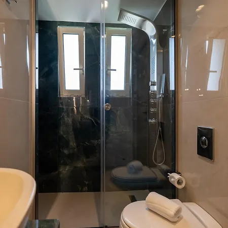 Hersonissos Beach Villa Херсонісос
