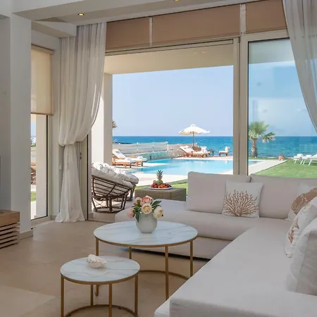 Villa - Your Seafront Retreat By Etouri *
