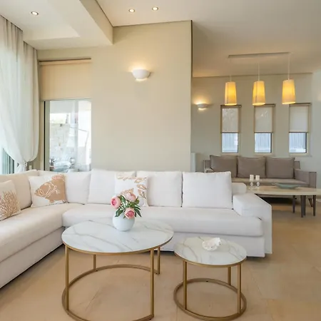 Hersonissos Beach Villa * Hersonissos (Crete)