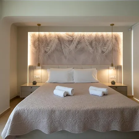 Hersonissos Beach Villa Вілла *