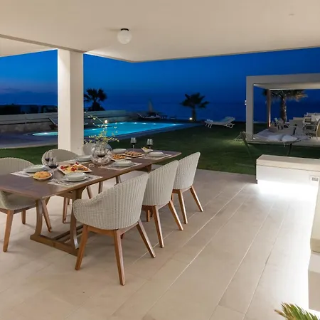Hersonissos Beach Villa