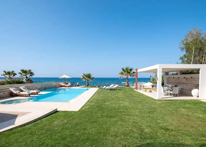 Hersonissos Beach Villa ヴィラ