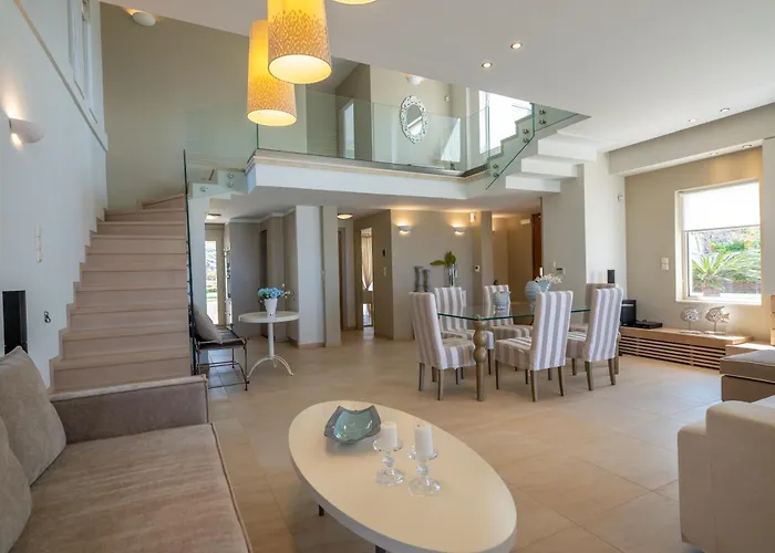 ヴィラ Hersonissos Beach Villa