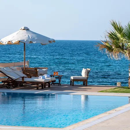 Villa - Your Seafront Retreat By Etouri